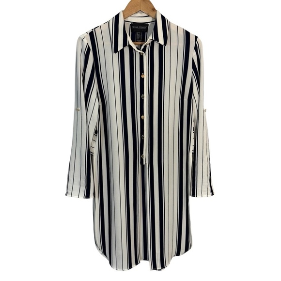 Frank Lyman Design Tops - Frank Lyman Longline Striped Blouse Sz 6 White Blue Side Slit Shirt Office EUC